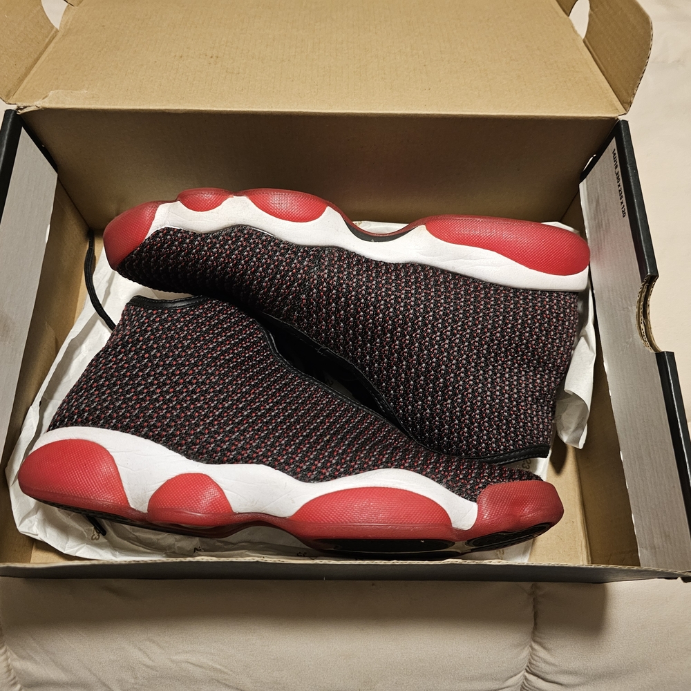 Jordan Horizon Sneakers - Black/Red/White